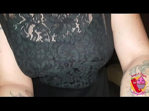 ❤️ Malĉasta vicfratino donas al li mamon kaj la hispanan ️ Porno ĉe ni ﹏