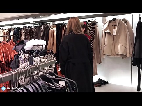 ❤️ Lesbaninoj masturbas kaj lekas butikon de ĉaso - gin gerson crystal marilyn ️ Porno ĉe ni ﹏