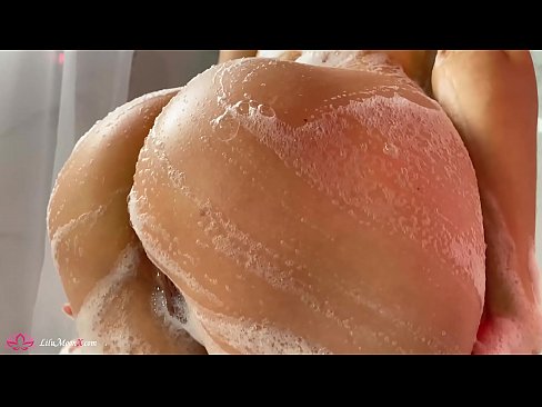 ❤️ Bruna Masturbas Kuzon per Vibrilo al Intensa Orgasmo en Duŝo ️ Porno ĉe ni ﹏