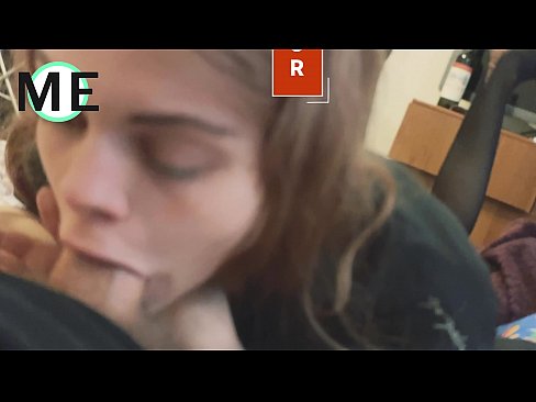 ❤️ Gorĝa diko, ŝiriĝinta kalsonŝtrumpoj kaj ŝiritaj kalkanoj agrable renkonti ️ Porno ĉe ni ﹏